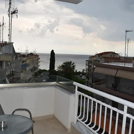 Sea View Luxury In Nea Kallikratia. Apartment