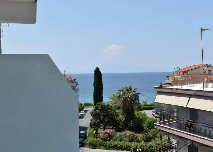 Sea View Luxury In Nea Kallikratia. Appartement *