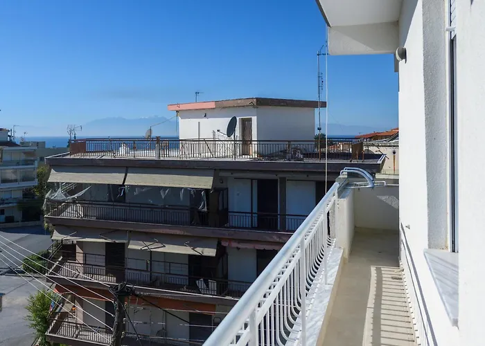 Appartement Sea View Luxury In Nea Kallikratia. *