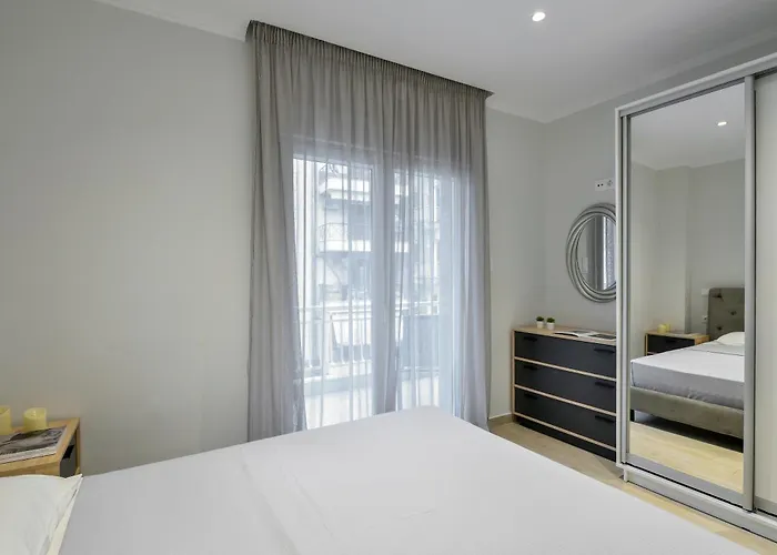 Sea View Luxury In Nea Kallikratia. *
