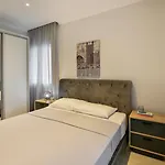 Sea View Luxury In Nea Kallikratia. Apartament *